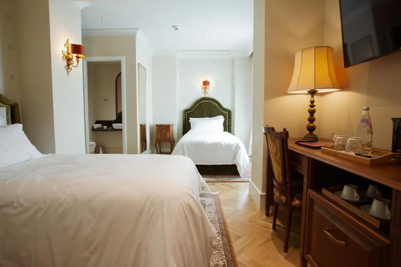 Ebel Boutique Hotel Tirana Albania