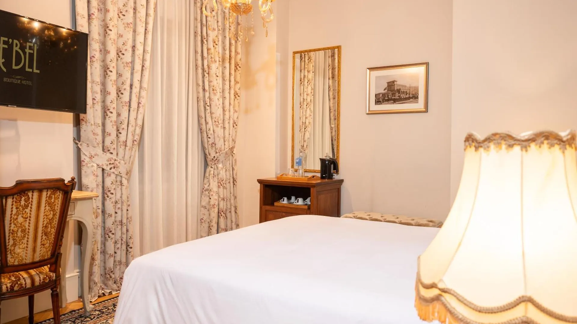 ****  Ebel Boutique Hotel Тирана Албания